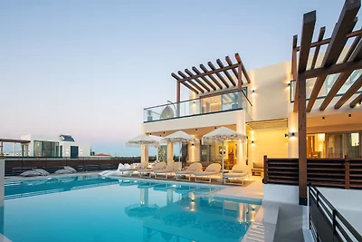Group Beachside stay in Skaleta
