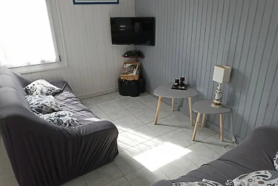 Nettes Ferienhaus nahe Strand