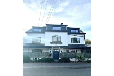 Soggiorno con piscina, Malmedy