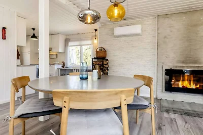 Familienfreundliche Hutte -- By Traum...