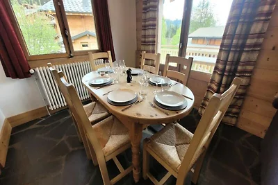 Chalet in Chavannes mit Bergblick