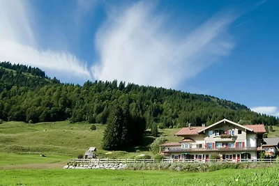 2 nel rifugio Alpenrösle Modern