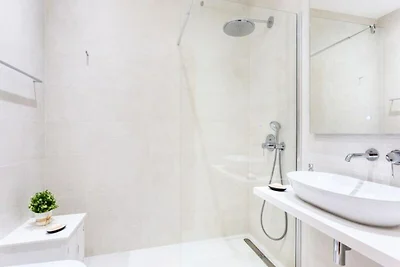 Wohnung in Lagos in der Nähe des Strandes Mei...