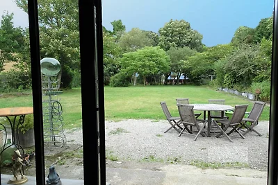 Hochwertig renoviertes Landhaus nahe Küste