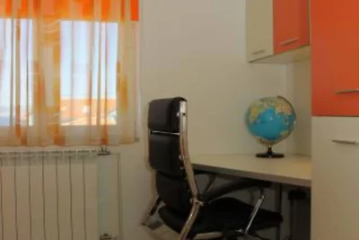 Three Bedroom Apartment A4+2