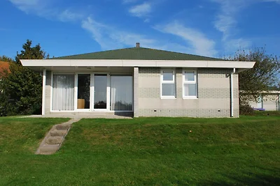 Komfortabler Bungalowaufenthalt am Wasser