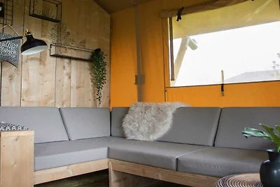 Ferienhäuschen mit 2 Schlafzimmer