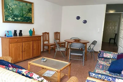 Apartment für 4 Personen mit Terrasse