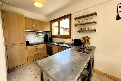 Große ebenerdige Wohnung mit Terrasse