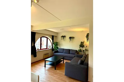 Helle Ferienwohnung in Antwerpen für 9...
