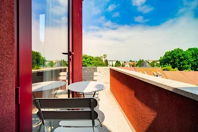 Apartment in Porto mit Gartenblick