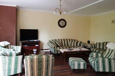 Comfortabel huis met twee zwembaden