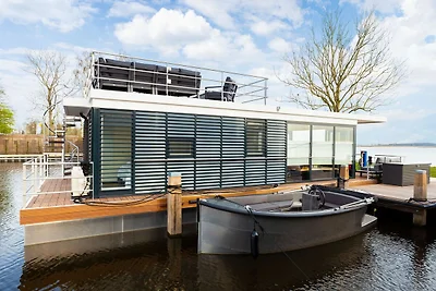 Einzigartiges Hausboot auf und um das...