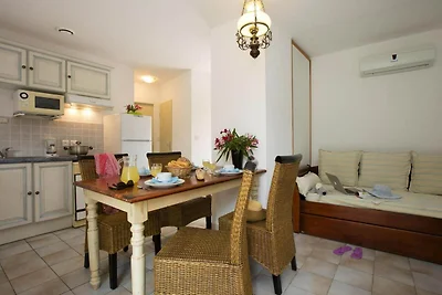 Bungalow in Solenzara mit Meeresstrand
