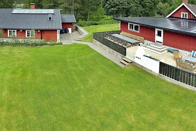 17 Personen Ferienhaus in MELLERUD-By Traum