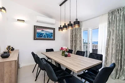 Friends & Family Home - Four Bedrooms...