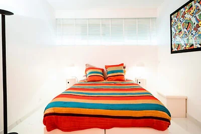 Apartment in La Californie mit Meerblick