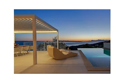 Ferienhaus in Podgora mit Schwimmbecken