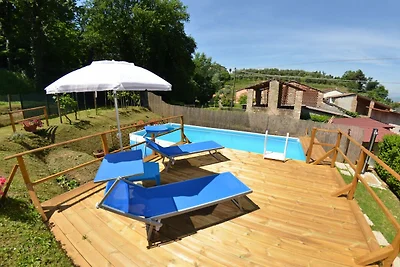 Cottage mit Swimmingpool in Pescaglia