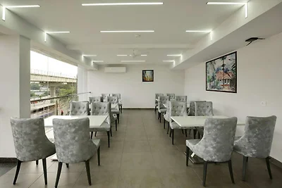 Super Townhouse Edasserys Kalamassery Tourist...