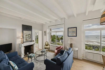 Haus in Trévou-Tréguignec in der Nähe des Str...