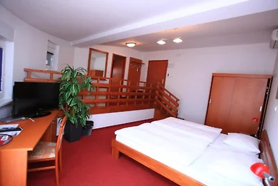Hotel Orion - Triple Room with Mountain View