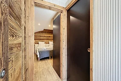 Apartment in den Alpen mit Jacuzzi-Terrasse