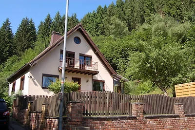 Ferienhaus mit Garten in Hellenthal in der...