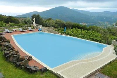 Villa in Rio nell Elba mit Pool