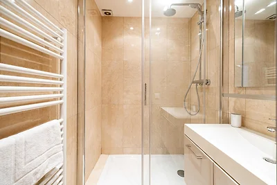 Modern appartement met airconditioning, 1 sla...