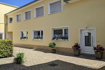 Holiday apartment in Plaue with leisure pool