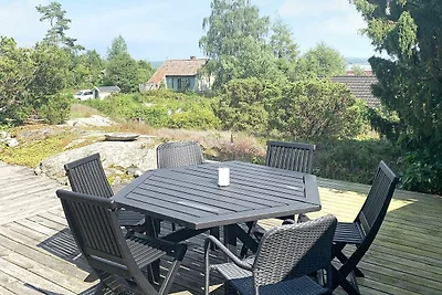 4 Sterne Ferienhaus in Höviksnäs