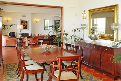 Villa auf Madeira mit Atlantikblick