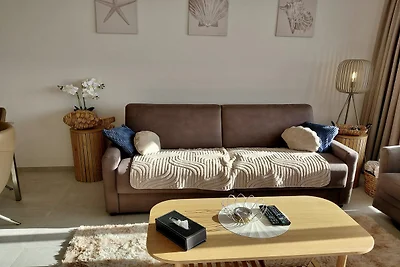 Luxusapartment mit Pool und Parkplatz