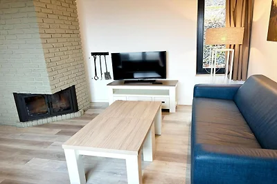 Geräumiges Ferienhaus im Ferienort Hambachtal