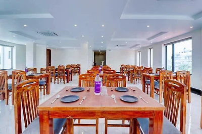 Collectie O FRI Dehradun Hotel EL Portret