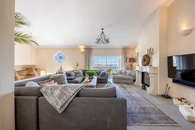 Privékamer in een luxe villa in Budens