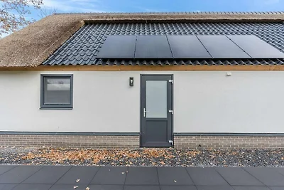 Bungalow in fattoria con vista sullo stagno