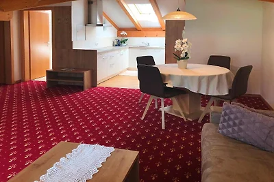 Residence Lahnhof, Laces