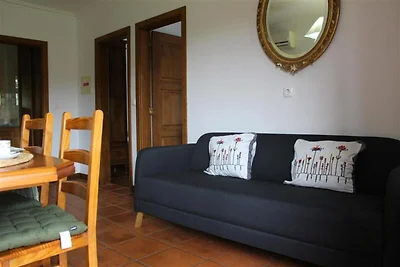 Grazioso cottage a Santa Comba con piscina