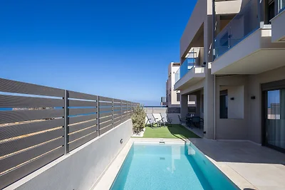 6-Bed Panormo Beachside Oasis