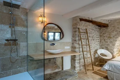 LA GRANGE DE LA CHÈVRE D'OR