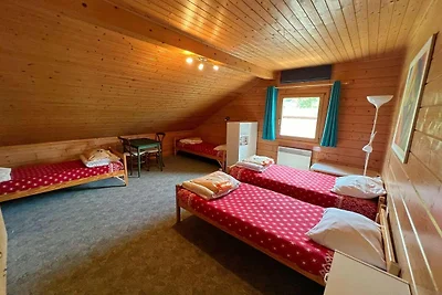 Casa vacanze moderna a Hotton con giardino