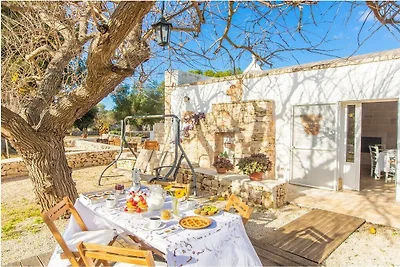 Trullo con piscina per bambini