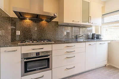 Modernes und attraktives Ferienhaus für 5...