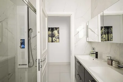 Prachtig appartement van 68m2 met terras van ...