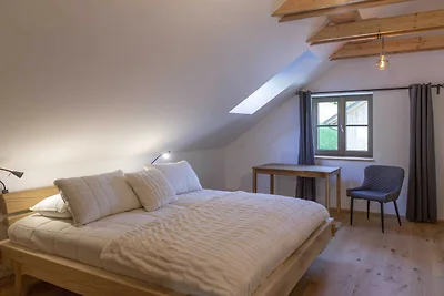 Mountain View Villa with Sauna and Hot-Tub - ...