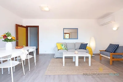 Private Villa mit einladendem Raum