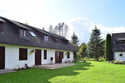 Ferienhaus mit Kamin und Dachterrasse, Bacz