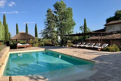 Villa in Var mit Schwimmbecken
